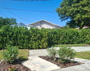 1097 Wilkinson Road - Photo Thumbnail 16