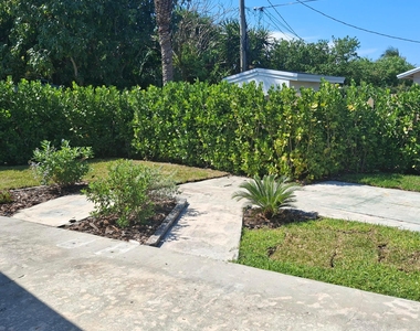 1097 Wilkinson Road - Photo Thumbnail 17