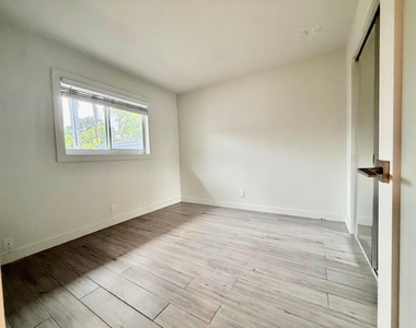 1215 Ne 17th Avenue - Photo Thumbnail 6