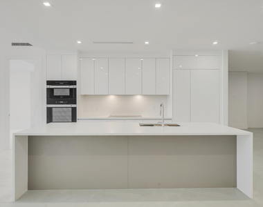 220 Lake Shore Drive - Photo Thumbnail 29