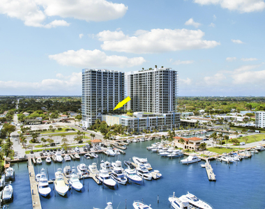 220 Lake Shore Drive - Photo Thumbnail 36
