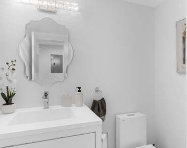 3800 Galt Ocean Drive - Photo Thumbnail 14