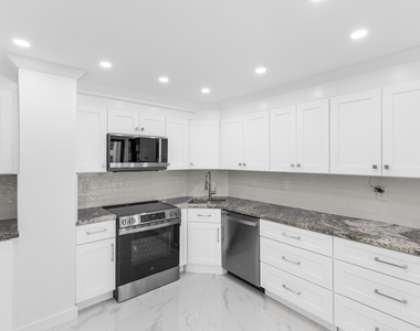 3800 Galt Ocean Drive - Photo Thumbnail 5