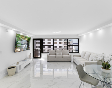 3800 Galt Ocean Drive - Photo Thumbnail 2