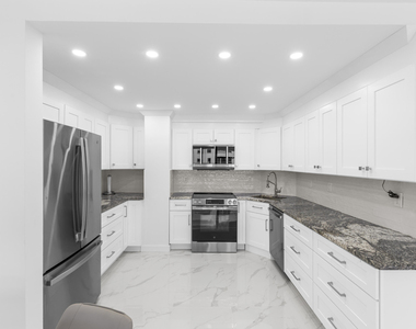 3800 Galt Ocean Drive - Photo Thumbnail 4