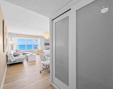3700 Galt Ocean Drive - Photo Thumbnail 6