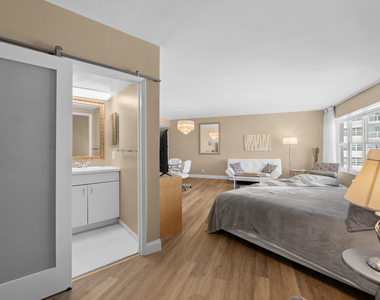 3700 Galt Ocean Drive - Photo Thumbnail 10