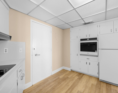 3700 Galt Ocean Drive - Photo Thumbnail 13