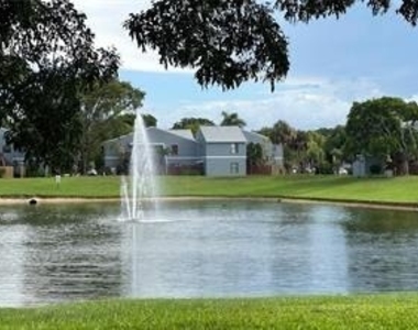 24 Crossings Circle - Photo Thumbnail 15
