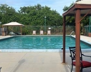 24 Crossings Circle - Photo Thumbnail 19