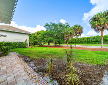 4249 N Quail Ridge Dr Drive - Photo Thumbnail 32