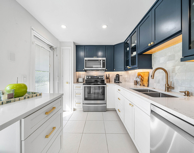 4249 N Quail Ridge Dr Drive - Photo Thumbnail 21