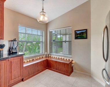 14211 W La Sedona Circle - Photo Thumbnail 17