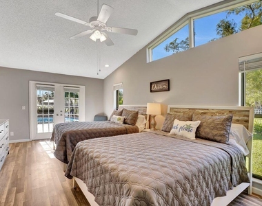 14148 Paddock Drive - Photo Thumbnail 14