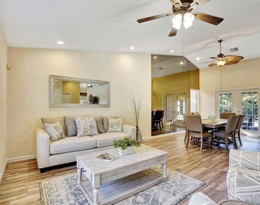 14148 Paddock Drive - Photo Thumbnail 24