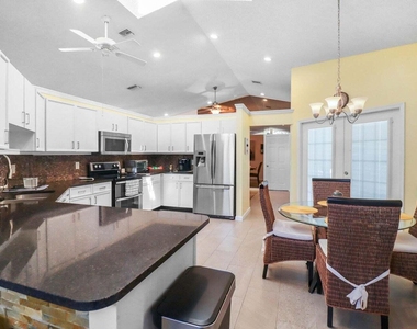 14148 Paddock Drive - Photo Thumbnail 18