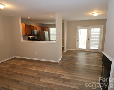 5878 Prescott Court - Photo Thumbnail 4