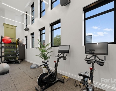 2025 Cleveland Avenue - Photo Thumbnail 25