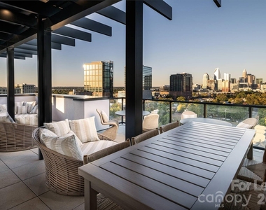 2025 Cleveland Avenue - Photo Thumbnail 4