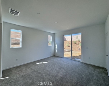 31133 Antares Street - Photo Thumbnail 12