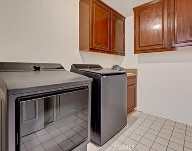 5224 Woodlake - Photo Thumbnail 23