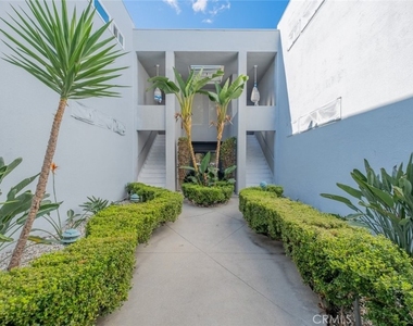 432 S Sierra Madre Boulevard - Photo Thumbnail 7