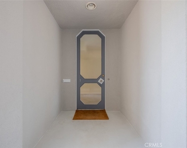 432 S Sierra Madre Boulevard - Photo Thumbnail 8