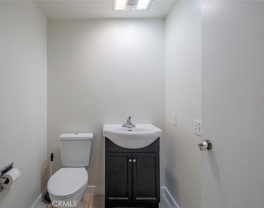 432 S Sierra Madre Boulevard - Photo Thumbnail 19