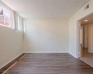 432 S Sierra Madre Boulevard - Photo Thumbnail 34