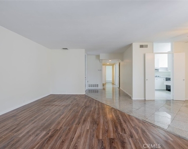 432 S Sierra Madre Boulevard - Photo Thumbnail 9
