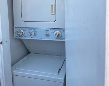 620 N Janss - Photo Thumbnail 7