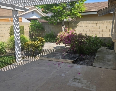 6801 Glen Drive - Photo Thumbnail 17