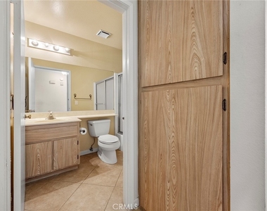 409 Utica - Photo Thumbnail 12
