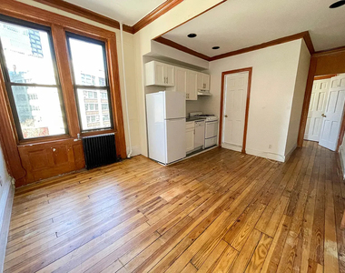 Sullivan Street - Photo Thumbnail 1