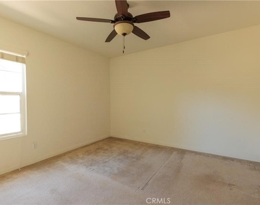 710 E Valencia - Photo Thumbnail 8