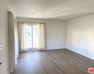 4770 Edgewood - Photo Thumbnail 6