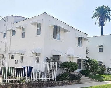 4770 Edgewood - Photo Thumbnail 4