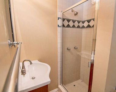 1071 S Cloverdale Avenue - Photo Thumbnail 44
