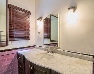 1071 S Cloverdale Avenue - Photo Thumbnail 34