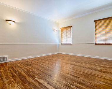 1071 S Cloverdale Avenue - Photo Thumbnail 35