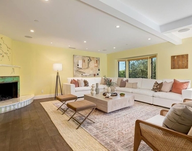 2841 Montcalm Avenue - Photo Thumbnail 5