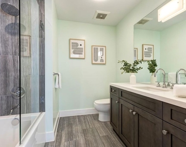 2841 Montcalm Avenue - Photo Thumbnail 32