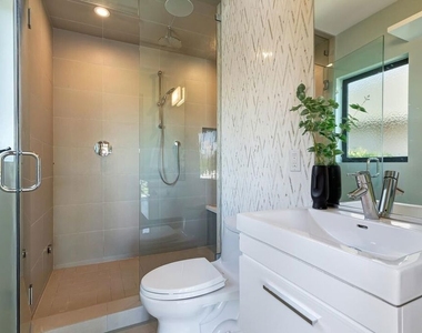 2841 Montcalm Avenue - Photo Thumbnail 46