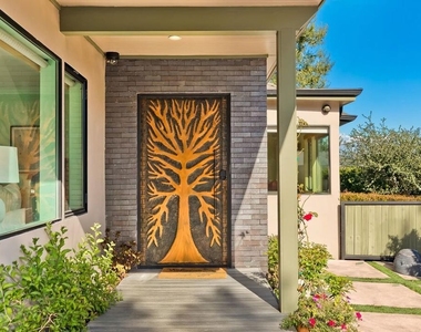 2841 Montcalm Avenue - Photo Thumbnail 2