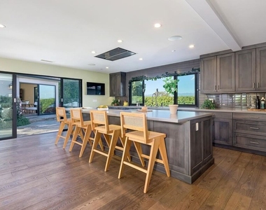 2841 Montcalm Avenue - Photo Thumbnail 15