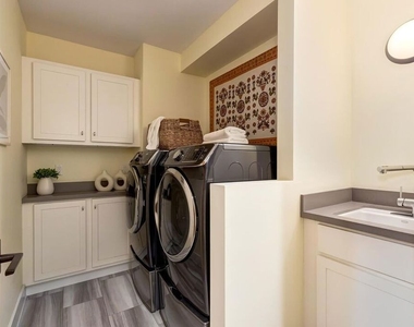 2841 Montcalm Avenue - Photo Thumbnail 33