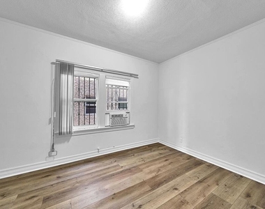 154 N Edgemont Street - Photo Thumbnail 6