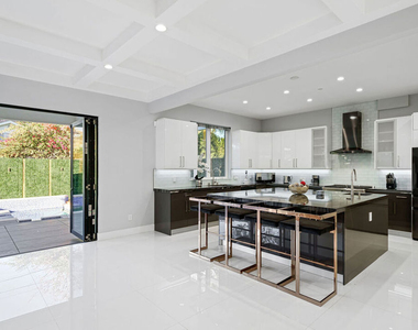 14817 Otsego Street - Photo Thumbnail 34