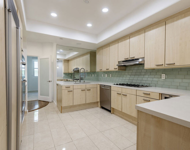 15425 Antioch Street - Photo Thumbnail 11