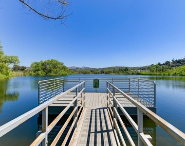 12738 Lakeshore Drive - Photo Thumbnail 11
